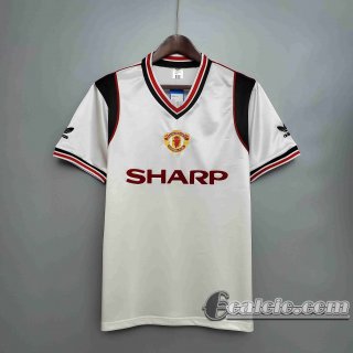 6calcio: Retro Maglie Calcio 1985 Manchester United bianco