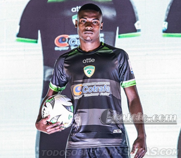 6Calcio: Seconda Maglia La Equidad Uomo 2020-2021